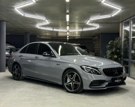 Серый Мерседес Ц-Класс, объемом двигателя 3 л и пробегом 122 тыс. км за 29900 $, фото 2 на Automoto.ua