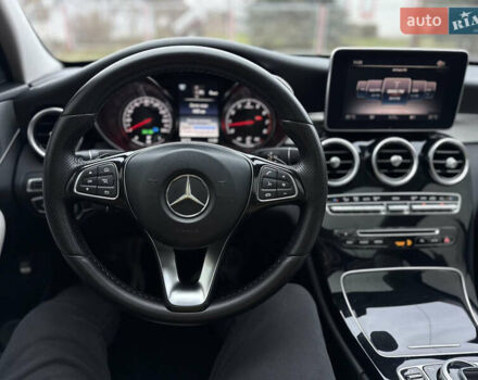 Серый Мерседес Ц-Класс, объемом двигателя 2 л и пробегом 199 тыс. км за 16950 $, фото 48 на Automoto.ua