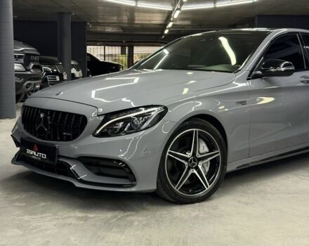 Серый Мерседес Ц-Класс, объемом двигателя 3 л и пробегом 122 тыс. км за 29900 $, фото 7 на Automoto.ua