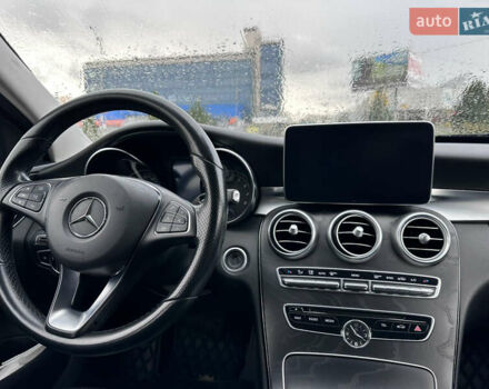 Сірий Мерседес Ц-Клас, об'ємом двигуна 1.99 л та пробігом 193 тис. км за 19900 $, фото 3 на Automoto.ua