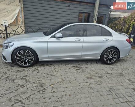 Серый Мерседес Ц-Класс, объемом двигателя 2 л и пробегом 159 тыс. км за 25000 $, фото 1 на Automoto.ua