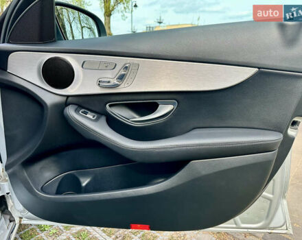 Серый Мерседес Ц-Класс, объемом двигателя 2.2 л и пробегом 98 тыс. км за 27000 $, фото 13 на Automoto.ua