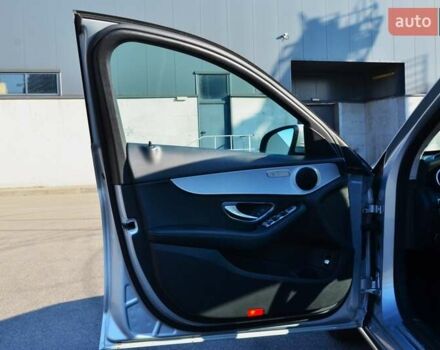 Серый Мерседес Ц-Класс, объемом двигателя 1.6 л и пробегом 177 тыс. км за 19500 $, фото 19 на Automoto.ua