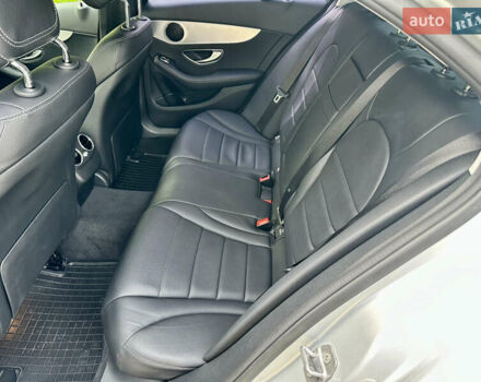 Серый Мерседес Ц-Класс, объемом двигателя 2.2 л и пробегом 98 тыс. км за 27000 $, фото 16 на Automoto.ua