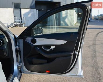 Серый Мерседес Ц-Класс, объемом двигателя 1.6 л и пробегом 177 тыс. км за 19500 $, фото 40 на Automoto.ua