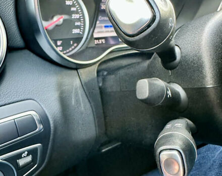 Серый Мерседес Ц-Класс, объемом двигателя 2.2 л и пробегом 98 тыс. км за 27000 $, фото 19 на Automoto.ua