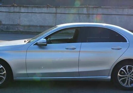 Серый Мерседес Ц-Класс, объемом двигателя 1.6 л и пробегом 177 тыс. км за 19500 $, фото 4 на Automoto.ua