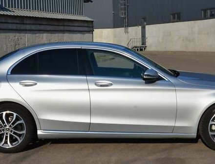 Серый Мерседес Ц-Класс, объемом двигателя 1.6 л и пробегом 177 тыс. км за 19500 $, фото 5 на Automoto.ua