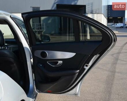 Серый Мерседес Ц-Класс, объемом двигателя 1.6 л и пробегом 177 тыс. км за 19500 $, фото 35 на Automoto.ua