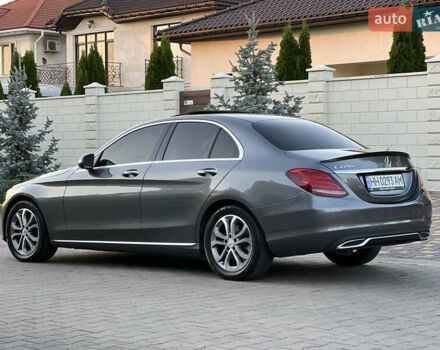 Серый Мерседес Ц-Класс, объемом двигателя 2.2 л и пробегом 78 тыс. км за 25499 $, фото 4 на Automoto.ua
