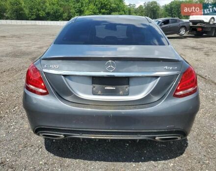 Серый Мерседес Ц-Класс, объемом двигателя 2 л и пробегом 110 тыс. км за 3000 $, фото 5 на Automoto.ua