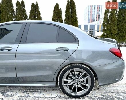 Серый Мерседес Ц-Класс, объемом двигателя 3 л и пробегом 35 тыс. км за 41300 $, фото 5 на Automoto.ua