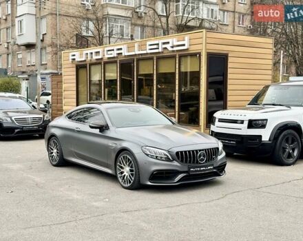 Серый Мерседес Ц-Класс, объемом двигателя 3.98 л и пробегом 57 тыс. км за 63500 $, фото 3 на Automoto.ua