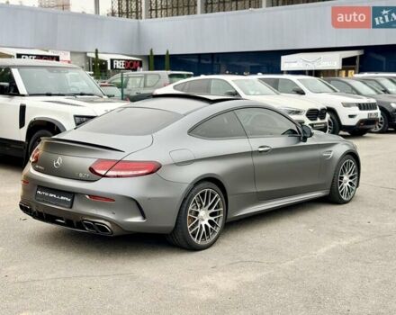 Серый Мерседес Ц-Класс, объемом двигателя 3.98 л и пробегом 57 тыс. км за 63500 $, фото 5 на Automoto.ua