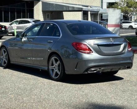 Сірий Мерседес Ц-Клас, об'ємом двигуна 2 л та пробігом 50 тис. км за 15500 $, фото 4 на Automoto.ua