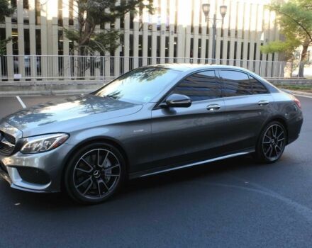 Серый Мерседес Ц-Класс, объемом двигателя 3 л и пробегом 40 тыс. км за 17500 $, фото 2 на Automoto.ua