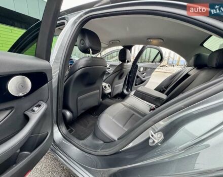 Сірий Мерседес Ц-Клас, об'ємом двигуна 1.99 л та пробігом 35 тис. км за 26900 $, фото 38 на Automoto.ua