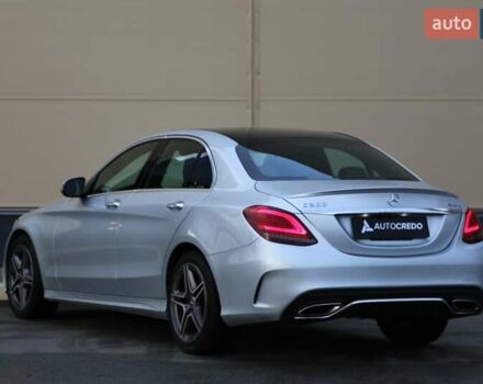 Серый Мерседес Ц-Класс, объемом двигателя 1.99 л и пробегом 94 тыс. км за 29900 $, фото 5 на Automoto.ua