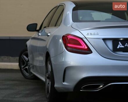 Серый Мерседес Ц-Класс, объемом двигателя 1.99 л и пробегом 94 тыс. км за 29900 $, фото 7 на Automoto.ua