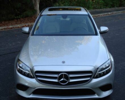 Серый Мерседес Ц-Класс, объемом двигателя 2 л и пробегом 35 тыс. км за 13000 $, фото 1 на Automoto.ua