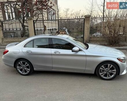 Серый Мерседес Ц-Класс, объемом двигателя 1.99 л и пробегом 37 тыс. км за 25500 $, фото 6 на Automoto.ua