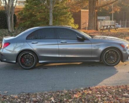 Серый Мерседес Ц-Класс, объемом двигателя 4 л и пробегом 32 тыс. км за 19900 $, фото 3 на Automoto.ua