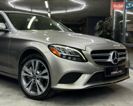 Серый Мерседес Ц-Класс, объемом двигателя 1.99 л и пробегом 60 тыс. км за 28900 $, фото 3 на Automoto.ua