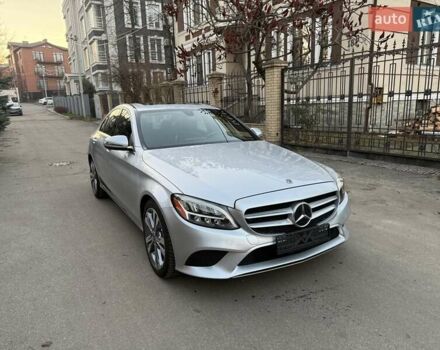 Серый Мерседес Ц-Класс, объемом двигателя 1.99 л и пробегом 37 тыс. км за 25500 $, фото 4 на Automoto.ua