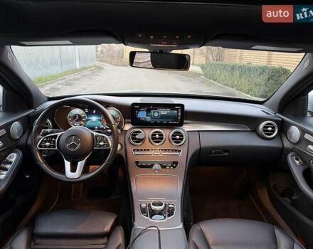 Серый Мерседес Ц-Класс, объемом двигателя 1.99 л и пробегом 37 тыс. км за 25500 $, фото 18 на Automoto.ua