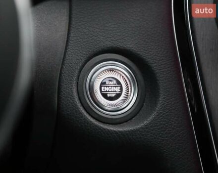 Серый Мерседес Ц-Класс, объемом двигателя 1.99 л и пробегом 94 тыс. км за 29900 $, фото 25 на Automoto.ua