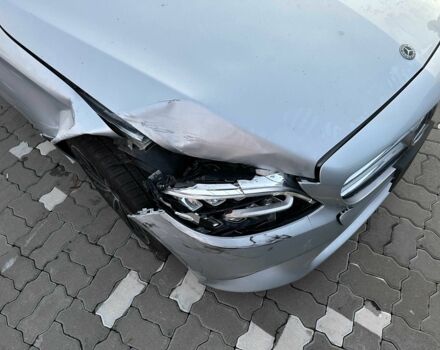 Серый Мерседес Ц-Класс, объемом двигателя 2 л и пробегом 118 тыс. км за 16726 $, фото 12 на Automoto.ua