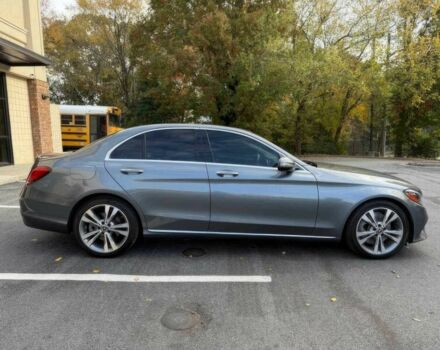 Серый Мерседес Ц-Класс, объемом двигателя 2 л и пробегом 30 тыс. км за 14300 $, фото 3 на Automoto.ua