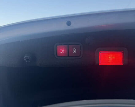 Серый Мерседес Ц-Класс, объемом двигателя 1.99 л и пробегом 78 тыс. км за 29500 $, фото 28 на Automoto.ua