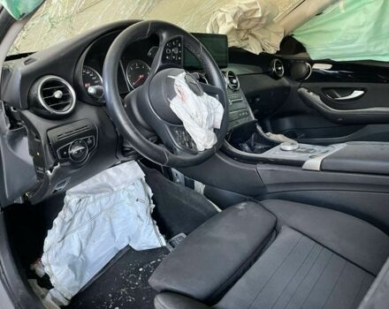 Сірий Мерседес Ц-Клас, об'ємом двигуна 2 л та пробігом 180 тис. км за 10500 $, фото 4 на Automoto.ua