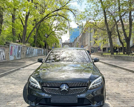 Сірий Мерседес Ц-Клас, об'ємом двигуна 2 л та пробігом 51 тис. км за 30500 $, фото 4 на Automoto.ua