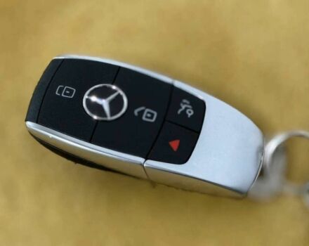 Серый Мерседес Ц-Класс, объемом двигателя 2 л и пробегом 50 тыс. км за 12000 $, фото 23 на Automoto.ua