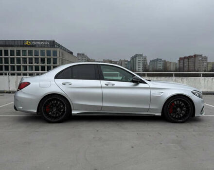 Серый Мерседес Ц-Класс, объемом двигателя 3.98 л и пробегом 56 тыс. км за 50000 $, фото 4 на Automoto.ua