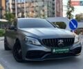 Серый Мерседес Ц-Класс, объемом двигателя 3.98 л и пробегом 15 тыс. км за 58000 $, фото 1 на Automoto.ua