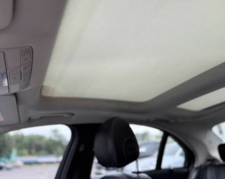 Серый Мерседес Ц-Класс, объемом двигателя 2 л и пробегом 50 тыс. км за 12000 $, фото 17 на Automoto.ua