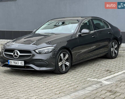 Серый Мерседес Ц-Класс, объемом двигателя 2 л и пробегом 170 тыс. км за 43900 $, фото 3 на Automoto.ua