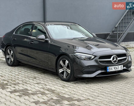 Серый Мерседес Ц-Класс, объемом двигателя 2 л и пробегом 170 тыс. км за 43900 $, фото 1 на Automoto.ua
