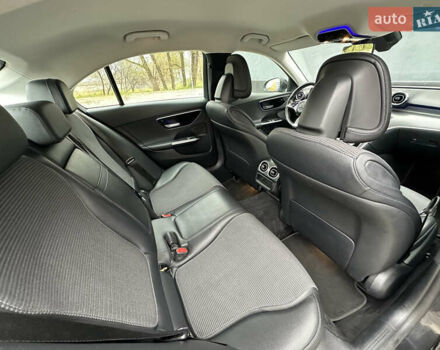 Серый Мерседес Ц-Класс, объемом двигателя 2 л и пробегом 170 тыс. км за 43900 $, фото 18 на Automoto.ua