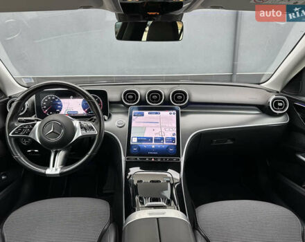 Серый Мерседес Ц-Класс, объемом двигателя 2 л и пробегом 170 тыс. км за 43900 $, фото 11 на Automoto.ua