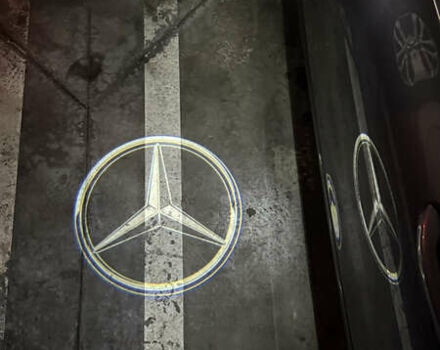 Серый Мерседес Ц-Класс, объемом двигателя 1.99 л и пробегом 7 тыс. км за 48900 $, фото 28 на Automoto.ua