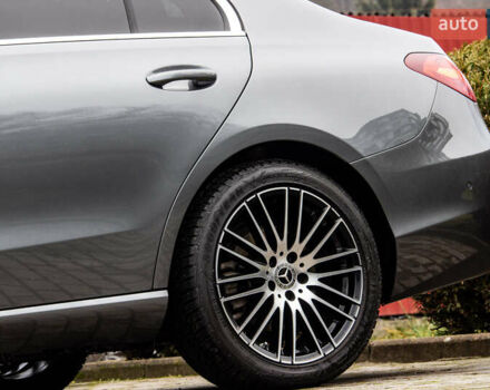 Сірий Мерседес Ц-Клас, об'ємом двигуна 1.99 л та пробігом 7 тис. км за 47600 $, фото 11 на Automoto.ua