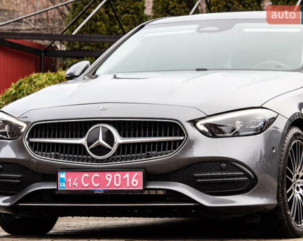 Сірий Мерседес Ц-Клас, об'ємом двигуна 1.99 л та пробігом 7 тис. км за 47600 $, фото 5 на Automoto.ua