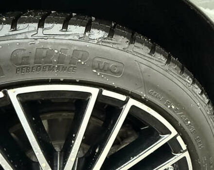 Серый Мерседес Ц-Класс, объемом двигателя 1.99 л и пробегом 7 тыс. км за 48900 $, фото 23 на Automoto.ua