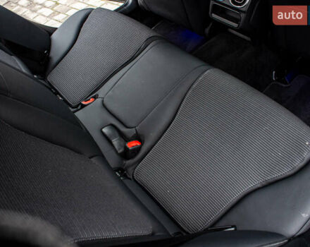 Сірий Мерседес Ц-Клас, об'ємом двигуна 1.99 л та пробігом 7 тис. км за 47600 $, фото 35 на Automoto.ua