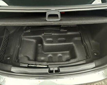 Серый Мерседес Ц-Класс, объемом двигателя 1.99 л и пробегом 7 тыс. км за 48900 $, фото 22 на Automoto.ua