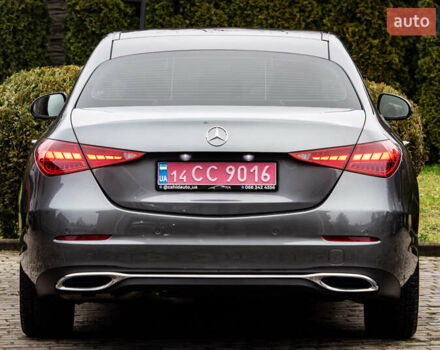 Сірий Мерседес Ц-Клас, об'ємом двигуна 1.99 л та пробігом 7 тис. км за 47600 $, фото 2 на Automoto.ua